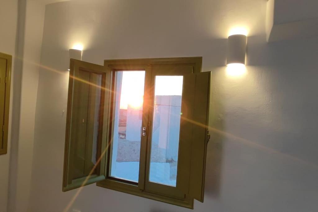 شقة Finikas Cave House Foinikiá المظهر الخارجي الصورة